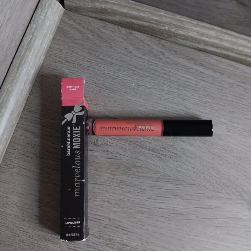 bareMinerals Marvelous Moxie Birthday Babe Lipgloss - NIB